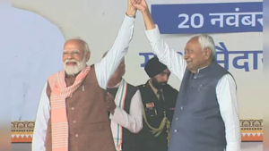 10वीं बार बिहार के मुख्यमंत्री बने नीतीश कुमार