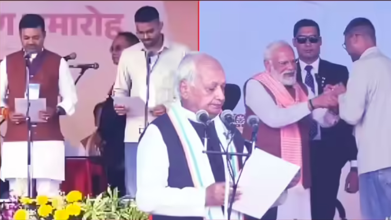 Deepak Prakash Profession