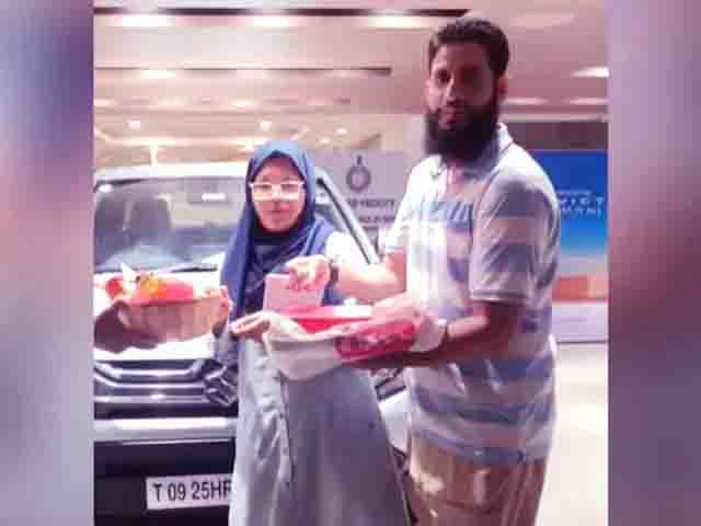 Red Fort Blast: दिल्ली धमाके में मारुति ब्रेज़ा खरीदने का सुराग, जांच में बड़ा खुलासा