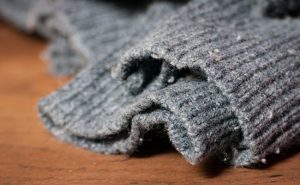 ऊनी कपड़ों से कीड़े भगाने के घरेलू उपाय