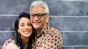 Smriti Mandhana Father Health के कारण टली शादी की जानकारी