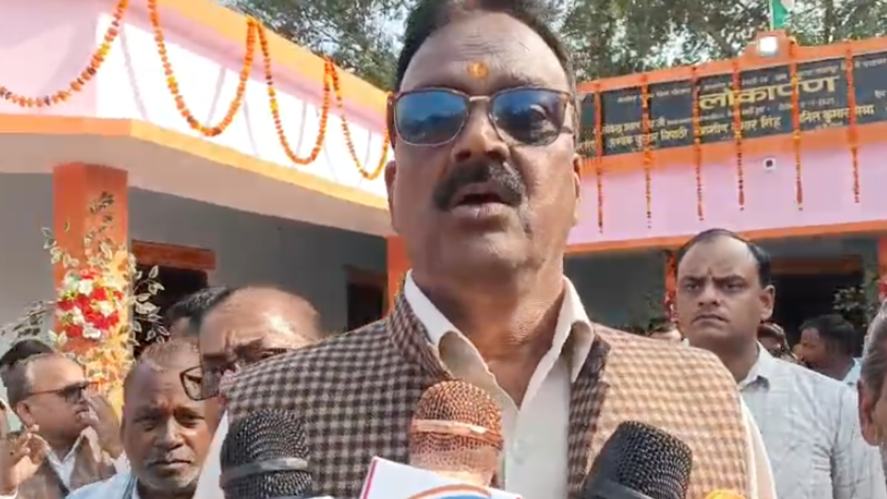 मोहम्मदी खीरी क्षेत्रीय विधायक लोकेंद्र प्रताप सिह