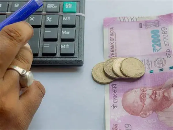 घरेलू बचत में वृद्धि