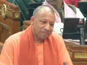 UP Vidhan Sabha: शीतकालीन सत्र के आखिरी दिन सत्ता-विपक्ष में तकरार