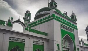 Sambhal Case: अदालत सुनवाई और सुरक्षा व्यवस्था की तस्वीर