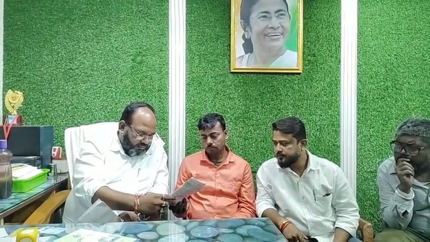 जिंदा आदमी निकला “मृत”