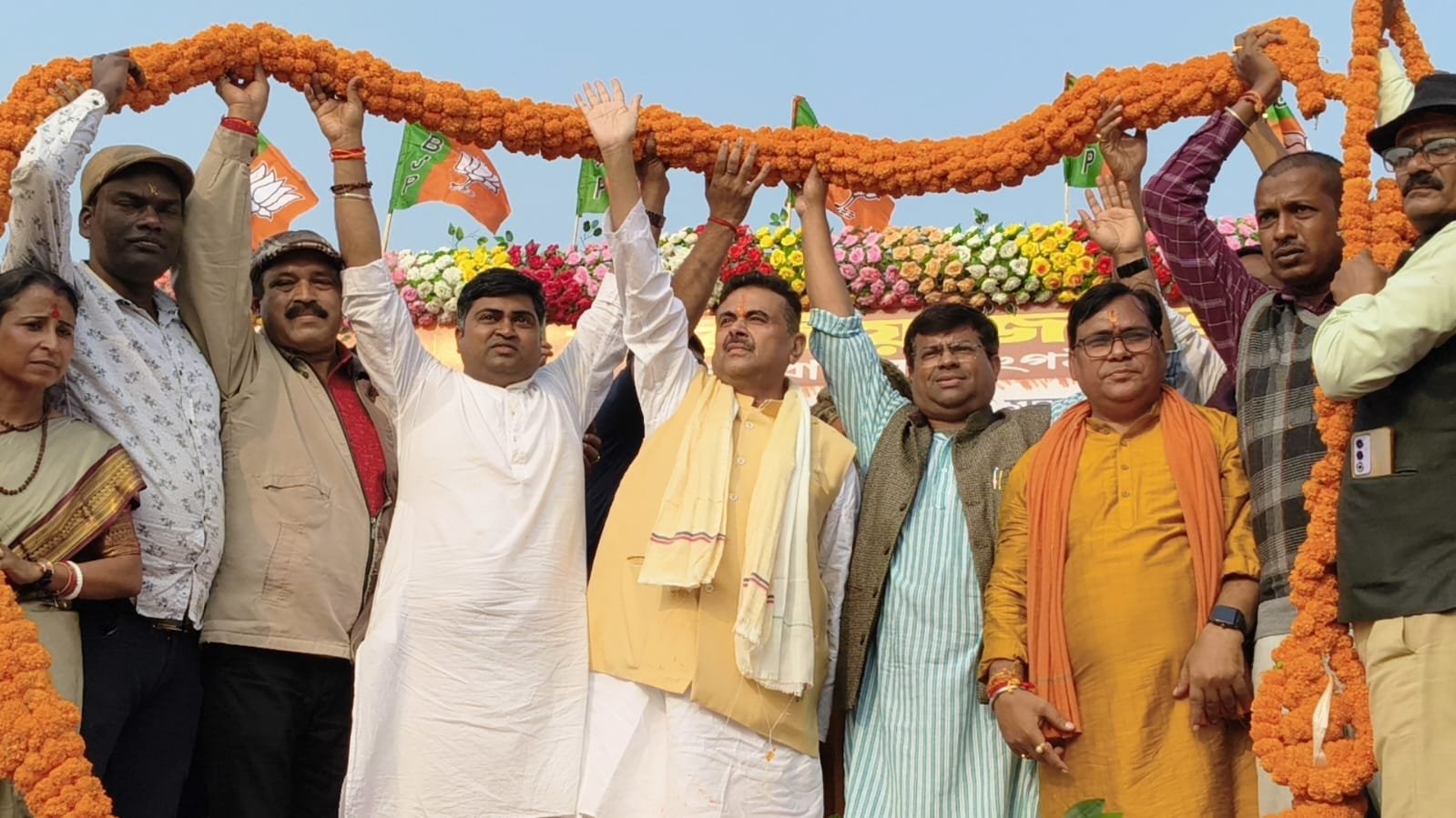 शुभेंदु अधिकारी पहुंचे गंगासाग