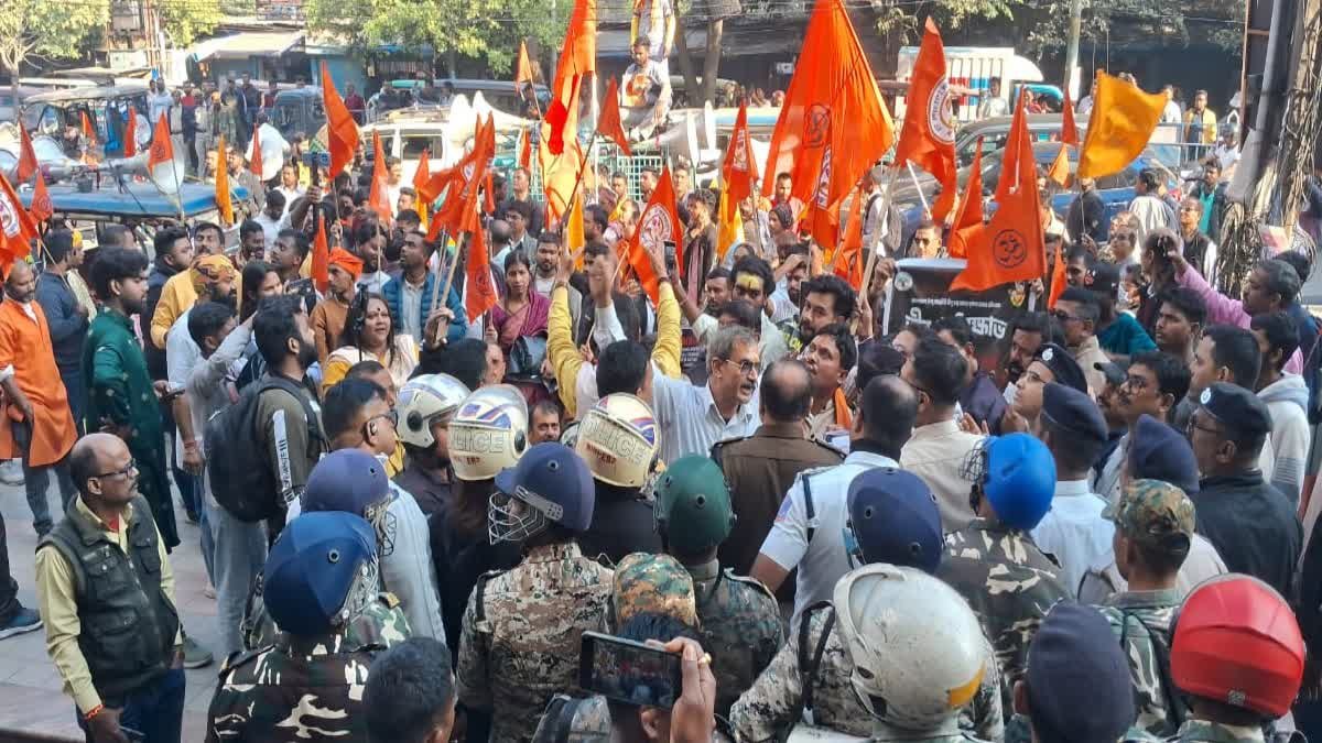 दीपू चंद्र दास की हत्या के विरोध में दिल्ली में प्रदर्शन, अल्पसंख्यकों की सुरक्षा पर सवाल