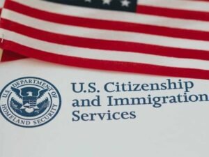 Indian Woman ICE Arrest: ग्रीन कार्ड इंटरव्यू बना गिरफ्तारी का कारण