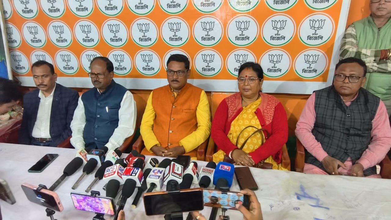 कूचबिहार में राजनीति गरमाई