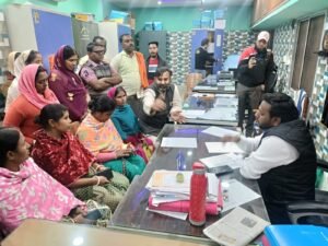 Kanksa Drainage Protest: नालियों की गंदगी से सड़कों पर जलभराव