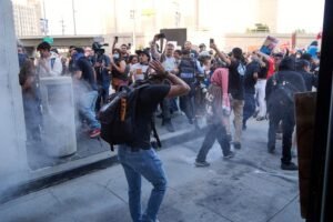 ICE Protest California: ICE विरोध कैलिफोर्निया