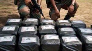 Delhi Police: दिल्ली पुलिस ने गिरोह पकड़ा