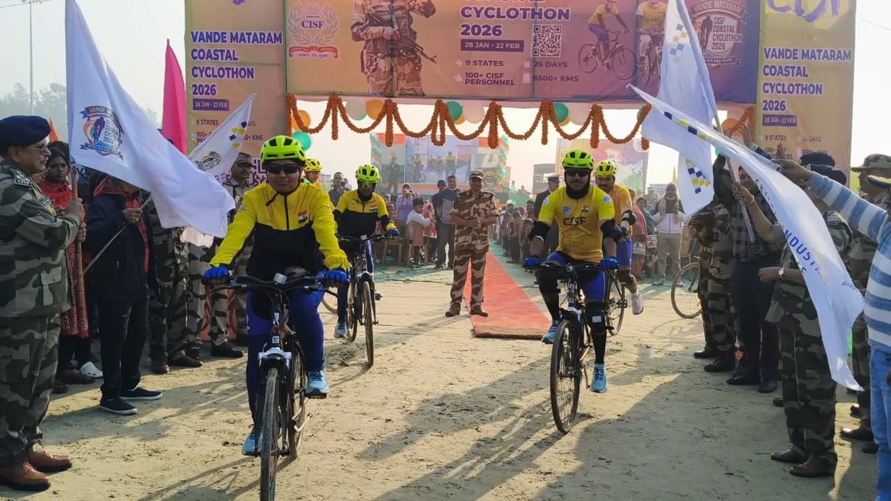 बकखाली से गूंजा वंदे मातरम् साइक्लोथॉन का संदेश