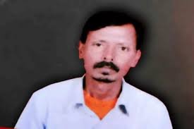 Bhubaneswar News: सड़क किनारे खुले नाले में गिरा युवक