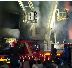 भीषण अग्निकांड में बढ़ता मौत का आंकड़ा