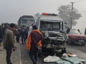 Bihar Fog Accident: मुजफ्फरपुर-दरभंगा हाईवे पर भीषण टक्कर