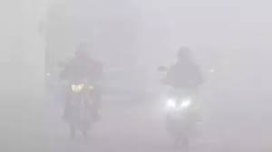 NCR Pollution: बारिश के बाद भी हवा गंभीर स्तर पर