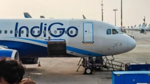 IndiGo Bomb Threat: अहमदाबाद में इमरजेंसी लैंडिंग
