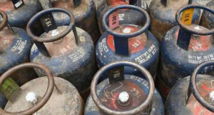 Commercial LPG Price Hike: कमर्शियल एलपीजी कीमत बढ़ी