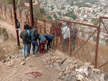 Gwalior Student Suicide: