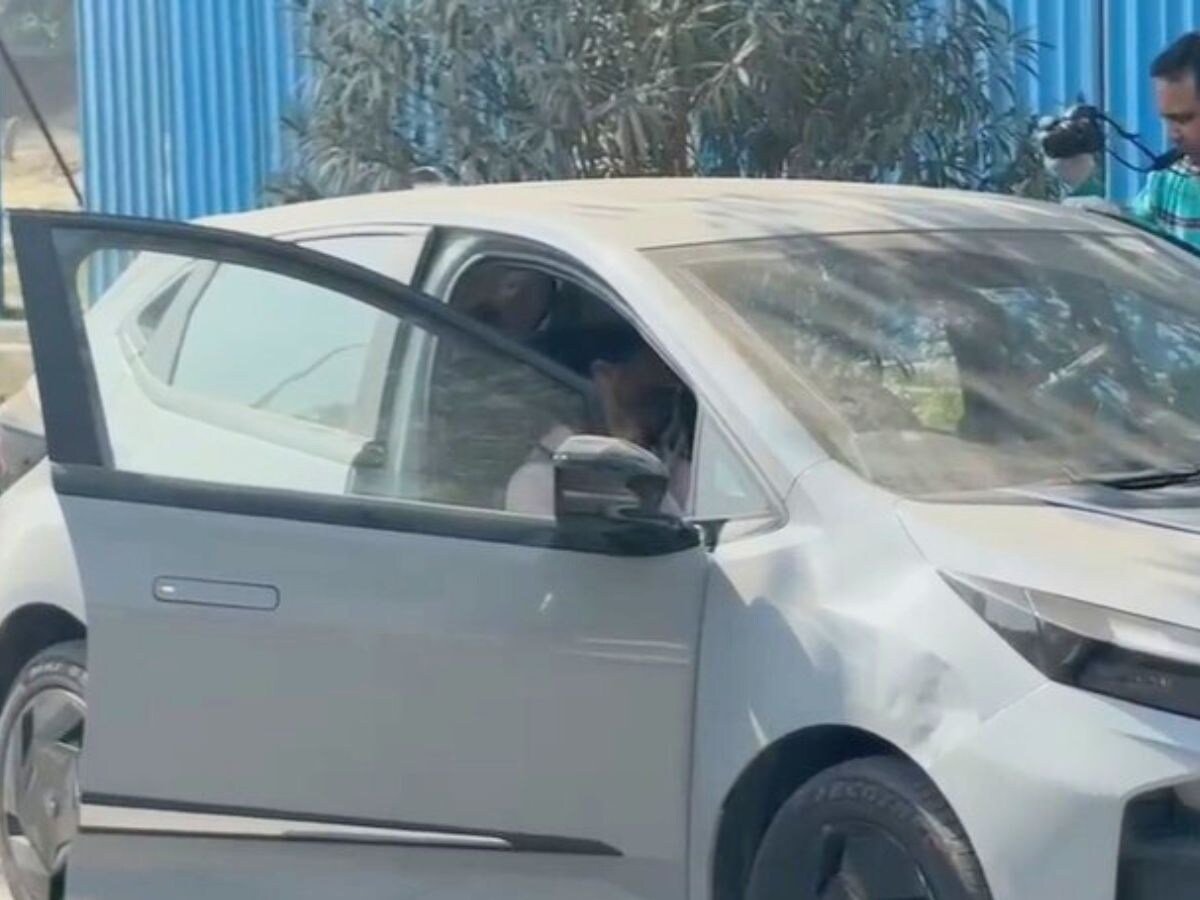 Valentine Day: तमंचे की गोलियों से हुई वैलेंटाइन-डे की शुरुआत, युवक ने पहले युवती को मारी गोली, फिर खुद को किया ढेर