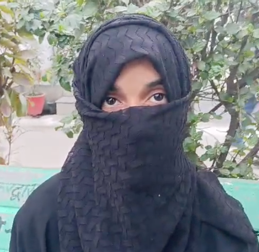 मुरादाबाद में युवती से दुष्कर्म व बंधक बनाने का आरोप