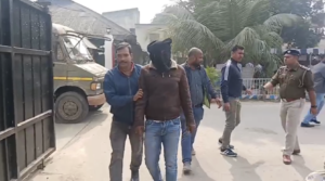 Malda Drug Raid: गोदाम में छापेमारी और पांच तस्कर गिरफ्तार