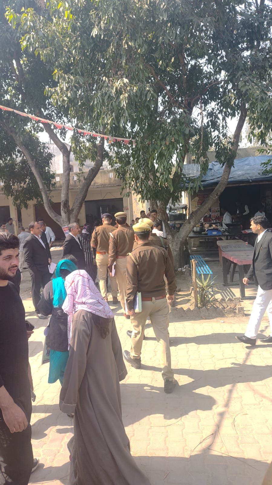 अमरोहा में ई-मेल से कोर्ट में बम विस्फोट की धमकी