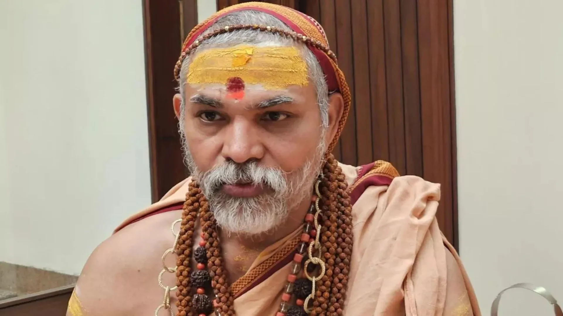 Prayagraj News: शंकराचार्य अविमुक्तेश्वरानंद पर नाबालिगों के यौन शोषण के आरोपों में FIR दर्ज करने के निर्देश