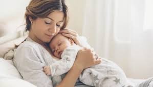 Postpartum Mother Care: प्रसवोत्तर देखभाल क्यों ज़रूरी