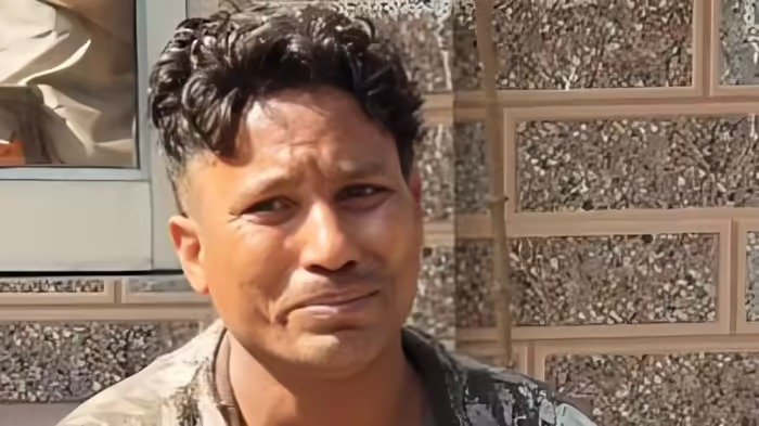 Aligarh News: प्रपोज डे पर हिंदू युवती ने मुस्लिम युवक की चप्पलों से कर दी सरेआम धुनाई