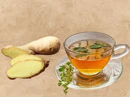 Tulsi Ginger Drink: सुबह की शुरुआत हेल्दी ड्रिंक से