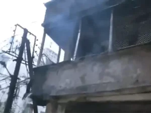 चार्जिंग बनी मौत की वजह