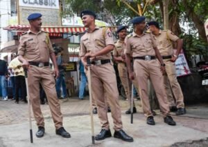 Mumbai tension: प्रदर्शन और सुरक्षा अलर्ट