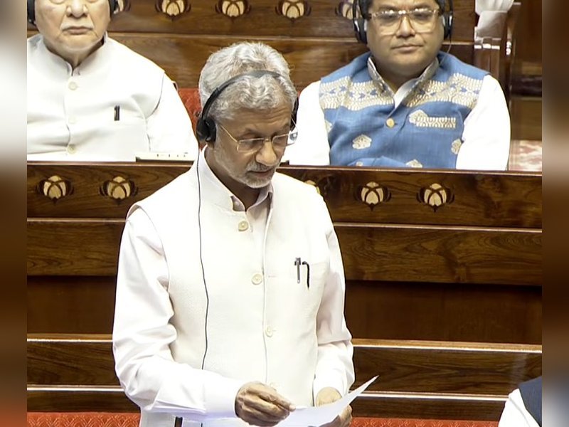 ईरानी युद्धपोत को कोच्चि डॉक