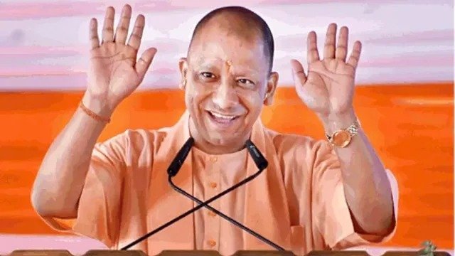 CM योगी का ऑपरेशन आवास