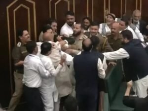 J&K Assembly Protest: ईरान समर्थन प्रदर्शन से गूंजा जम्मू-कश्मीर विधानसभा