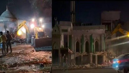 सीतापुर में मस्जिद को ढहाया