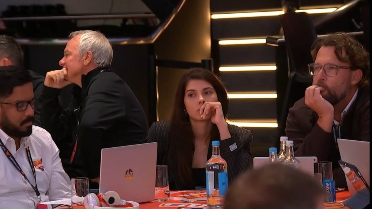 2.34 करोड़ में सनराइजर्स लीड्स से जुड़े पाकिस्तानी स्पिनर