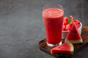 Watermelon Benefits: तरबूज खाने से मिलते हैं ये जबरदस्त फायदे