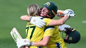 ऑस्ट्रेलिया का तूफानी स्कोर