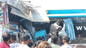Chhattisgarh Accident: रायपुर-बिलासपुर हाईवे पर दर्दनाक हादसा