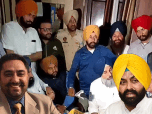 पंजाब अफसर सुसाइड केस में पूर्व मंत्री पर केस