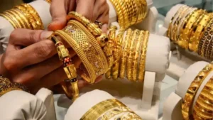 Gold- Silver Price 2026: मध्य पूर्व तनाव से सोने की तेजी