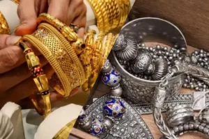 Gold Silver Market Update: सोने-चांदी की कीमतों में गिरावट और डॉलर मजबूती