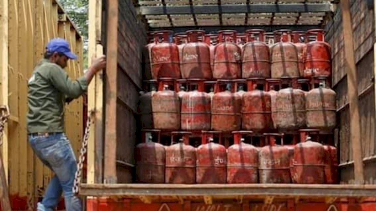 India LPG Crisis Risk: