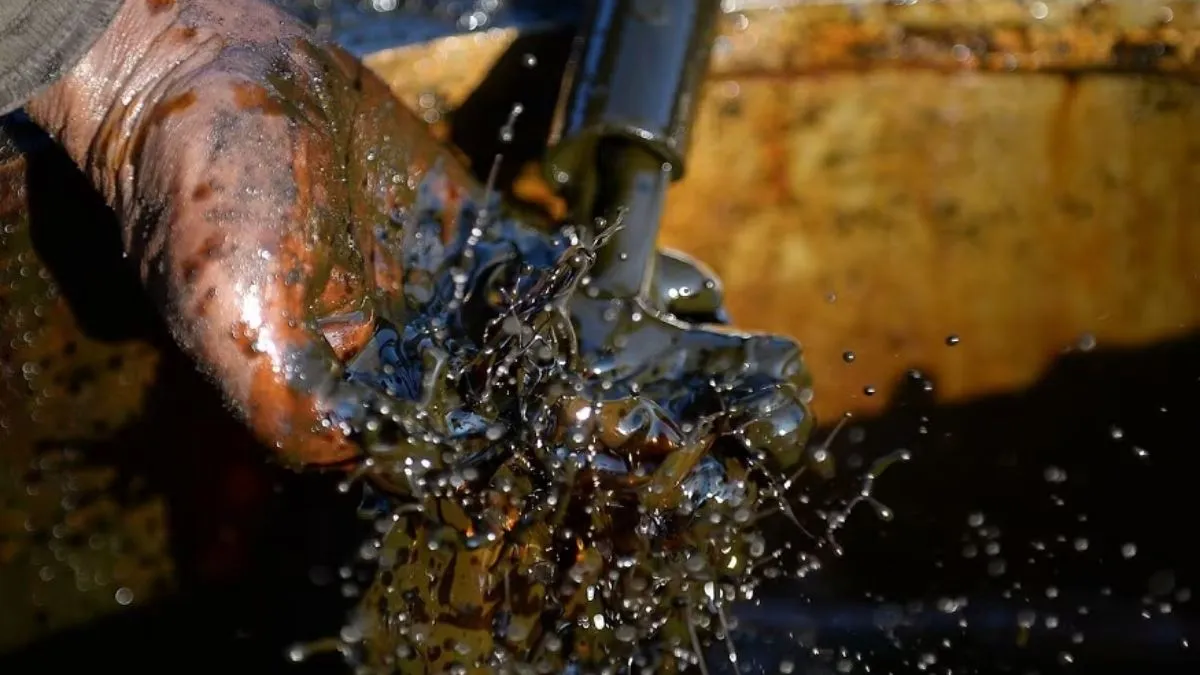 जब भारत में भी हैं तेल के कुएं तो फिर विदेशों से क्यों मंगाना पड़ता है कच्चा तेल? जानिए इसके पीछे की बड़ी वजह