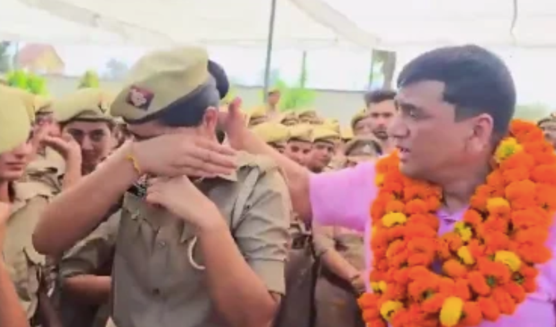 कौन है रामपुर SP विद्यासागर मिश्र