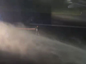 Swiss Air Incident:  फायर टीम ने लैंडिंग गियर की आग बुझाई